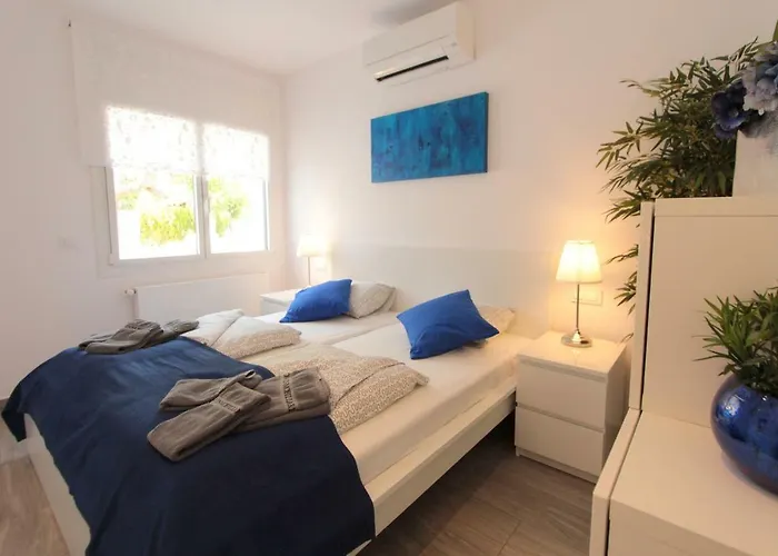 Vila Leon Inmo Magna - 12262 Empuriabrava